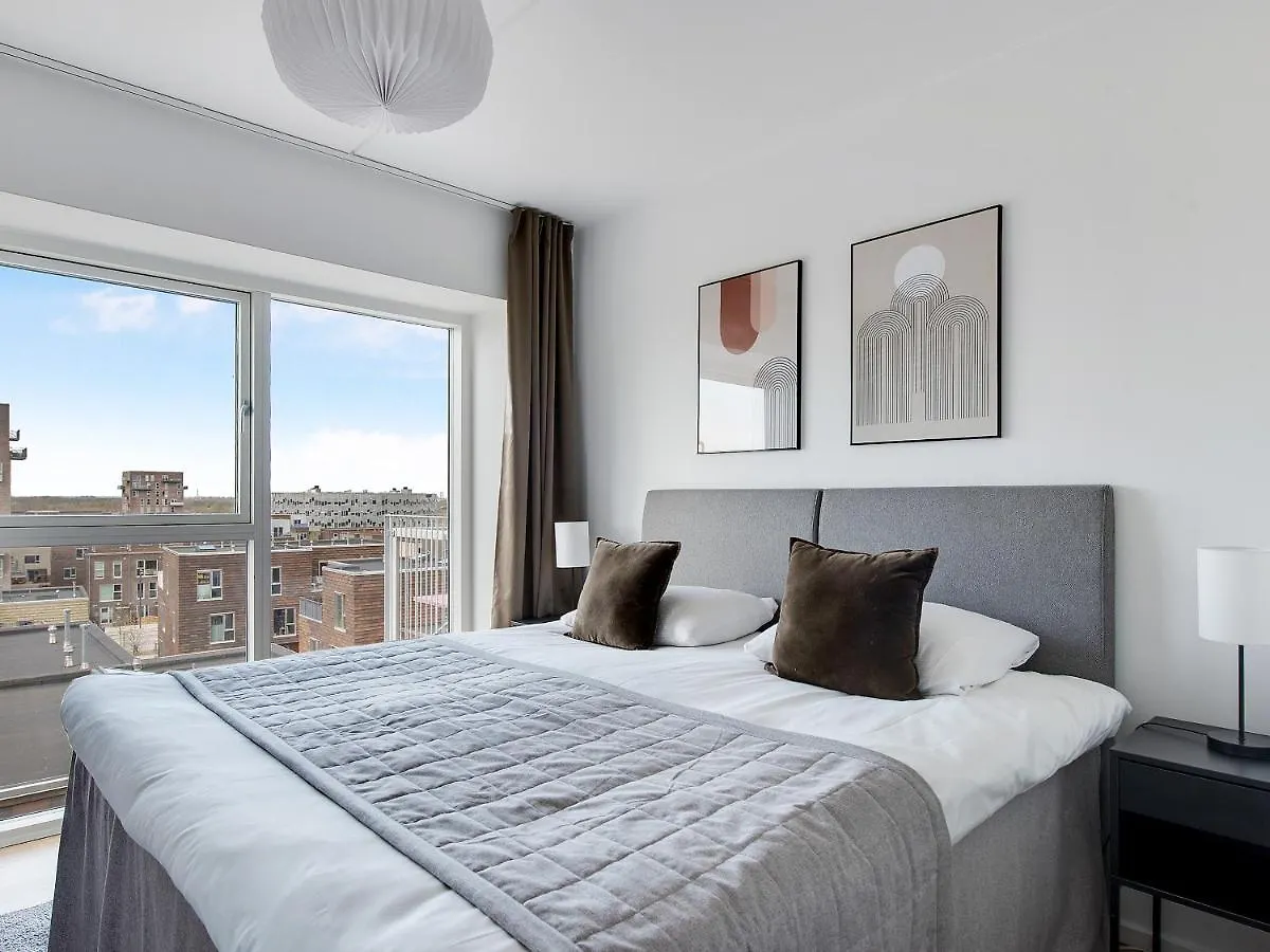 Sanders Arena - Chic Three-Bedroom Apartment Close To Metro Station Kopenhag