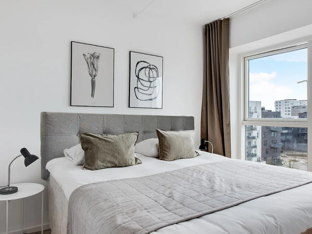Sanders Arena - Chic Three-Bedroom Apartment Close To Metro Station Kopenhag
